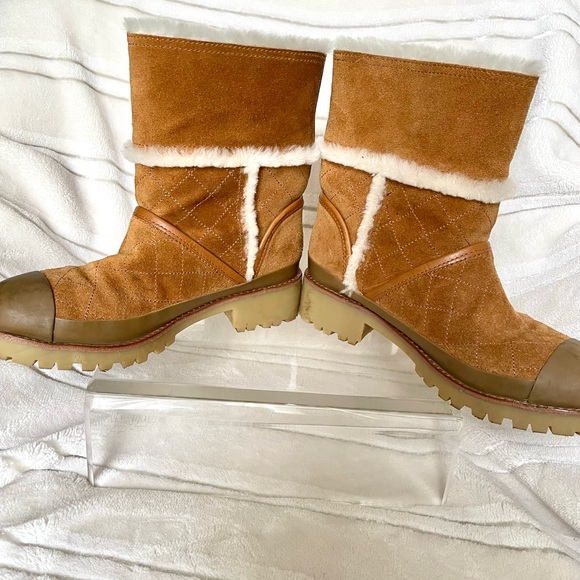Tory Burch Boughton Shearling Bootie in Havana Tan 6M - Picture 4 of 5